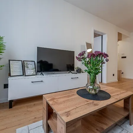 Kriva 18 2 Izbovy S Vytahom Apartment Košice